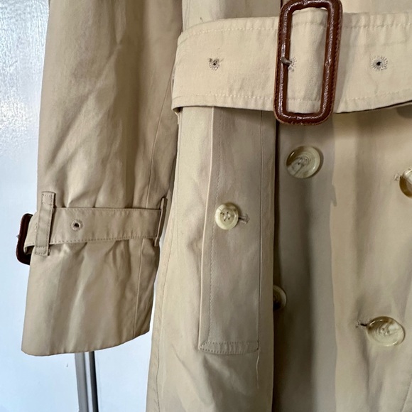 Burberry Beige Trench Coat Sz 8 Petite Made in England - Picture 6 of 16